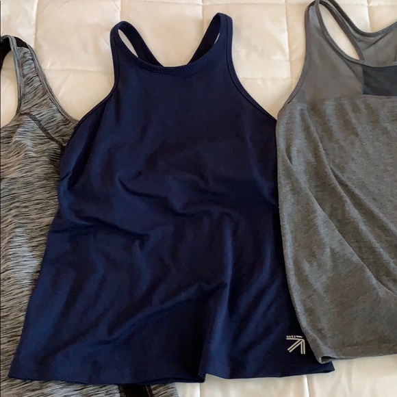 Top - Picture 3 of 6